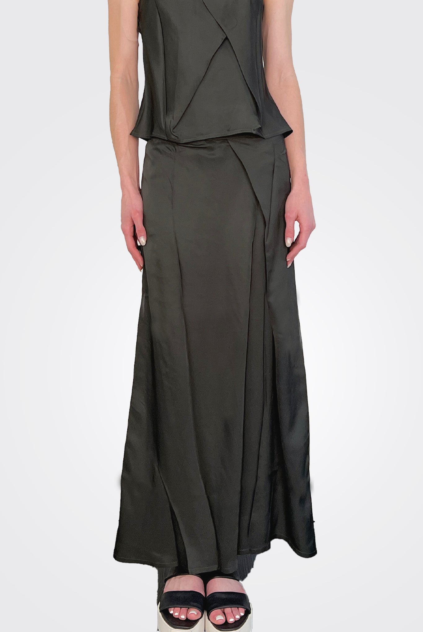 Bjarka Skirt - Tarmac by Rabens Saloner — alternate view