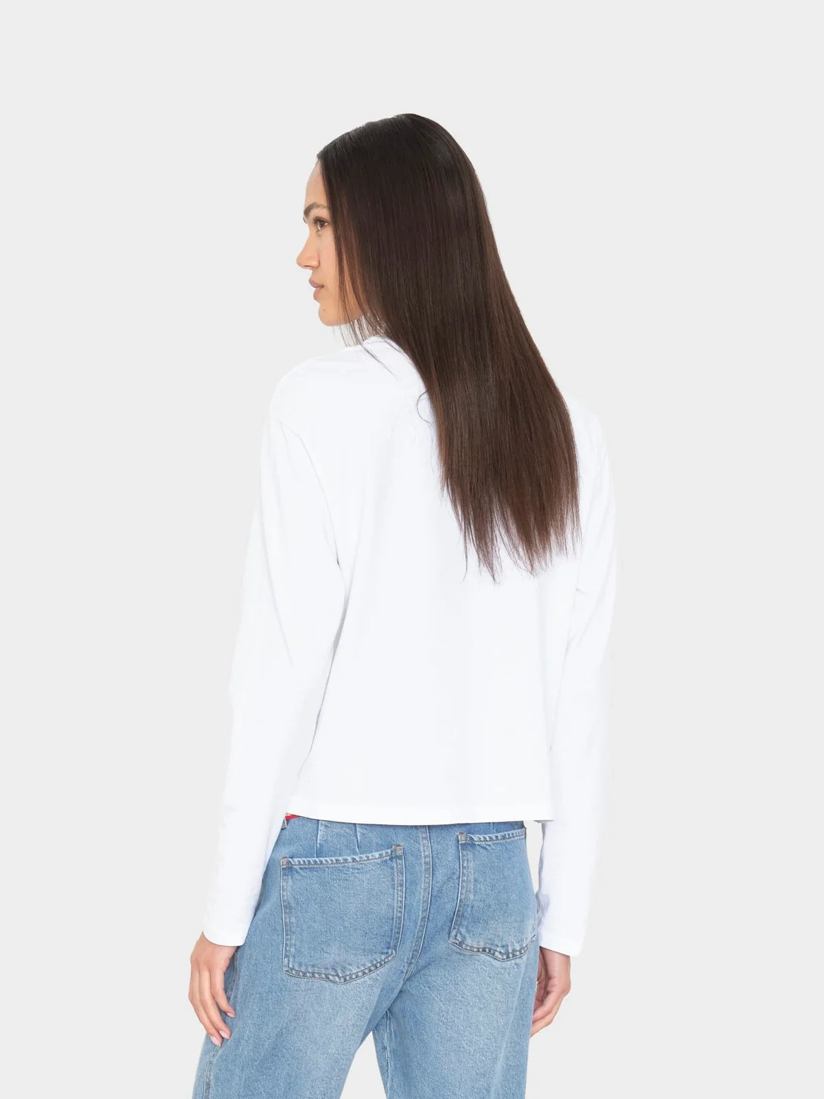 Terrance Tee - White by Xirena — alternate view