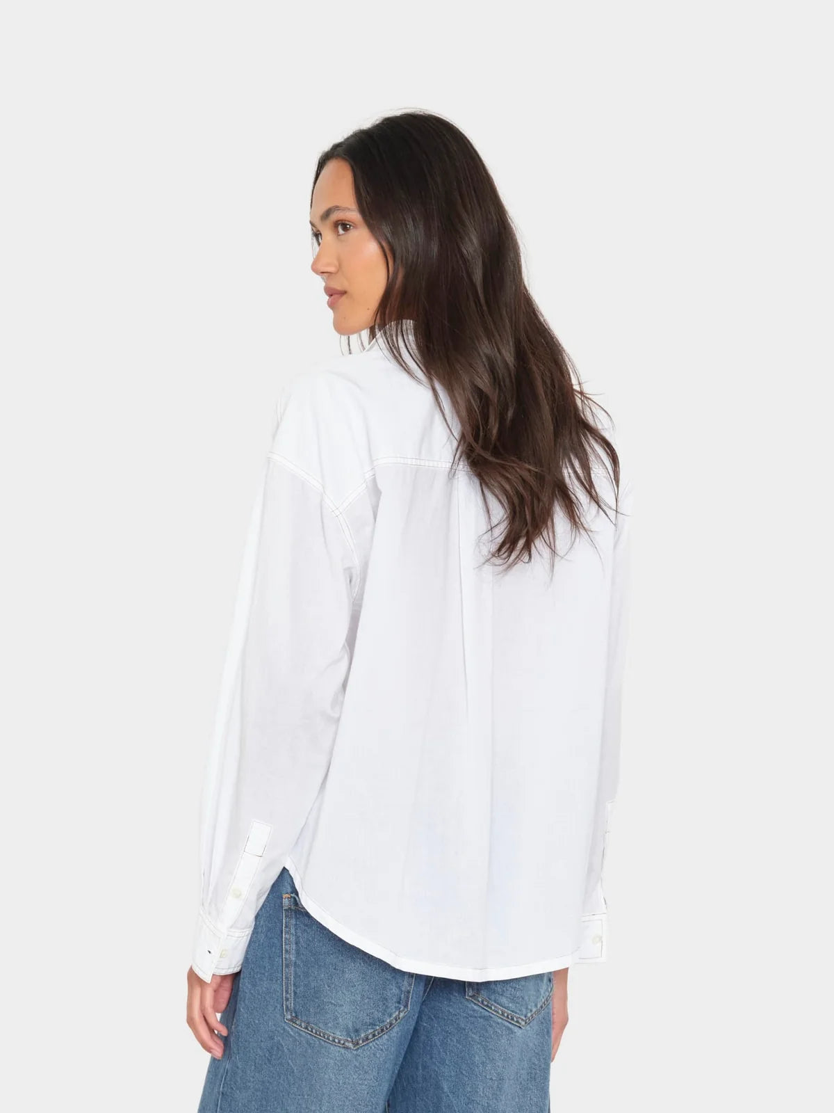 Logan Shirt - White by Xirena — alternate view